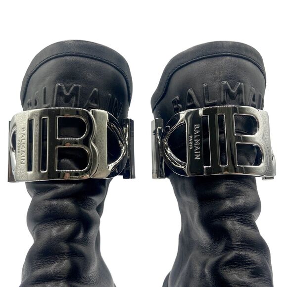 Balmain Black Ankle Boots with Sleek Design - Picture 6 of 11